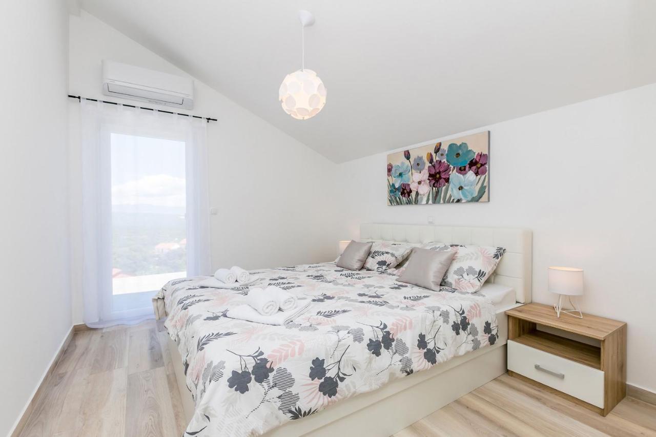Holiday House San Michele Vrh  Εξωτερικό φωτογραφία